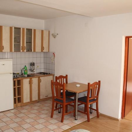 טרפאניי Guest House Katic מראה חיצוני תמונה