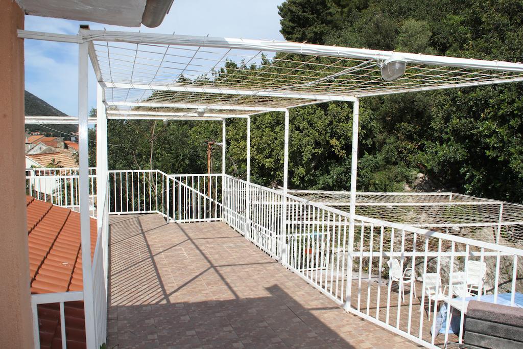 טרפאניי Guest House Katic חדר תמונה